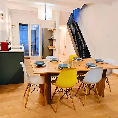 Maison Familiale Avec Terrasse Pour 7 Personnes Lambersart