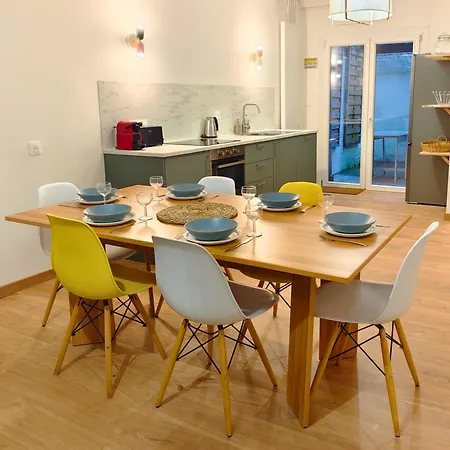 Maison Familiale Avec Terrasse Pour 7 Personnes * Lambersart