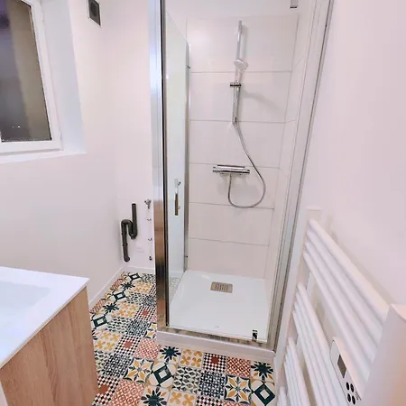Maison Familiale Avec Terrasse Pour 7 Personnes * Lambersart